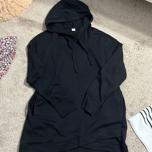 Never worn Sweater from old navy. Perfect for fall!